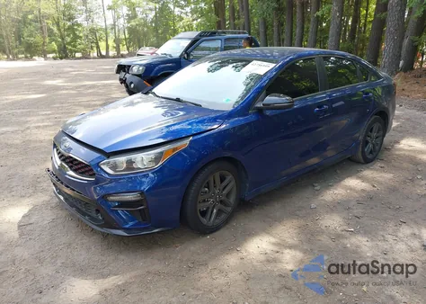 2021 Kia Forte Gt-Line z USA, uszkodzony, nr VIN 3KPF34AD4ME285003